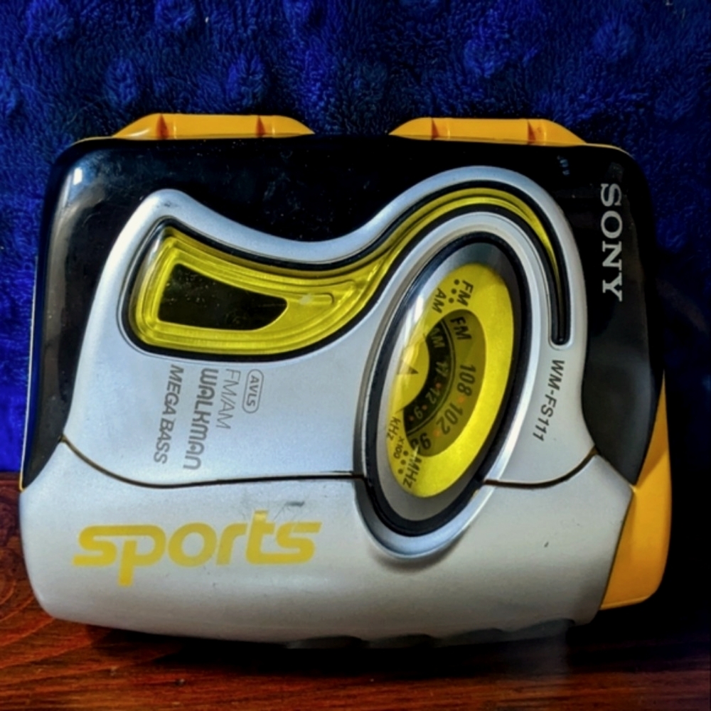 SONY Walkman Sports WM-FS111 🔥 Vintage Tape Cassette Player •Tested • VG